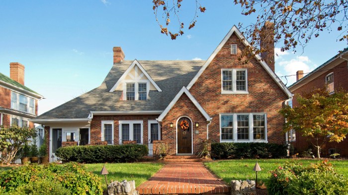 Unique Luxury Small Home Designs