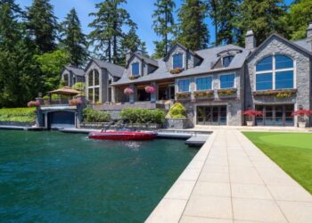 Magnificent Lakefront Mansion with Private Boat Dock