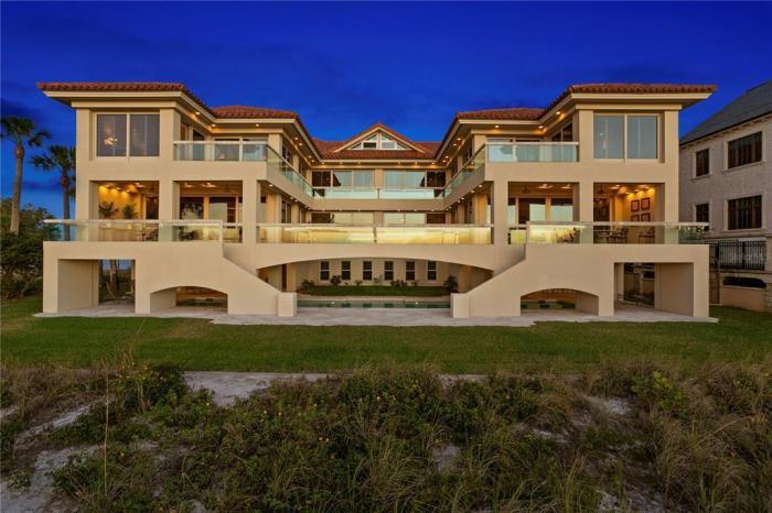 Live Your Dream in Clearwater Beach | Luxury Beachfront Home for Sale