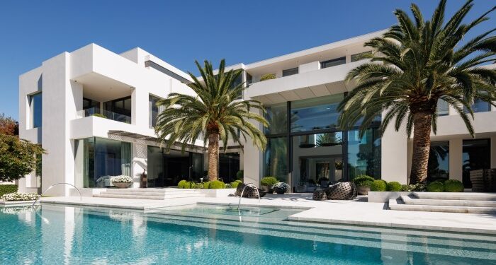 Exclusive Luxury Real Estate Partner of Forbes Media | Luxury Homes ...