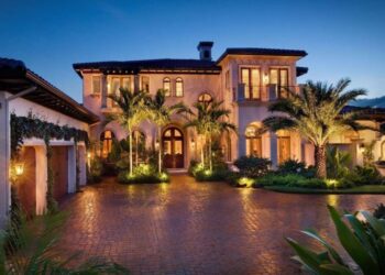 Top 30 most luxurious houses in the world - check them now!